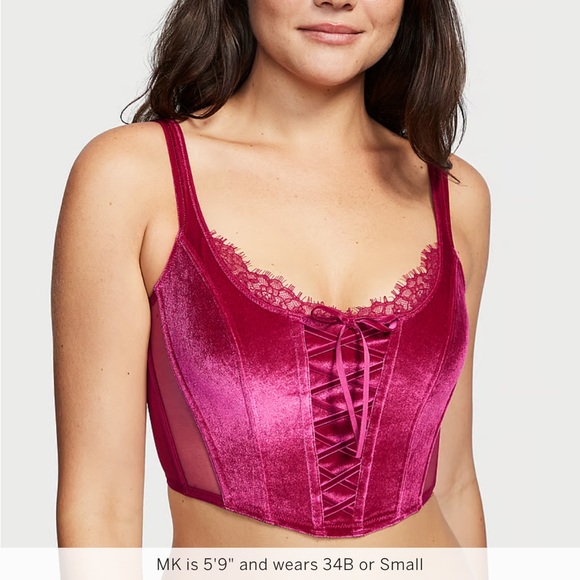 DREAM ANGELS
Unlined Lace-Up Velvet Corset Top
Small DD
Claret red
NWT - Picture 2 of 4